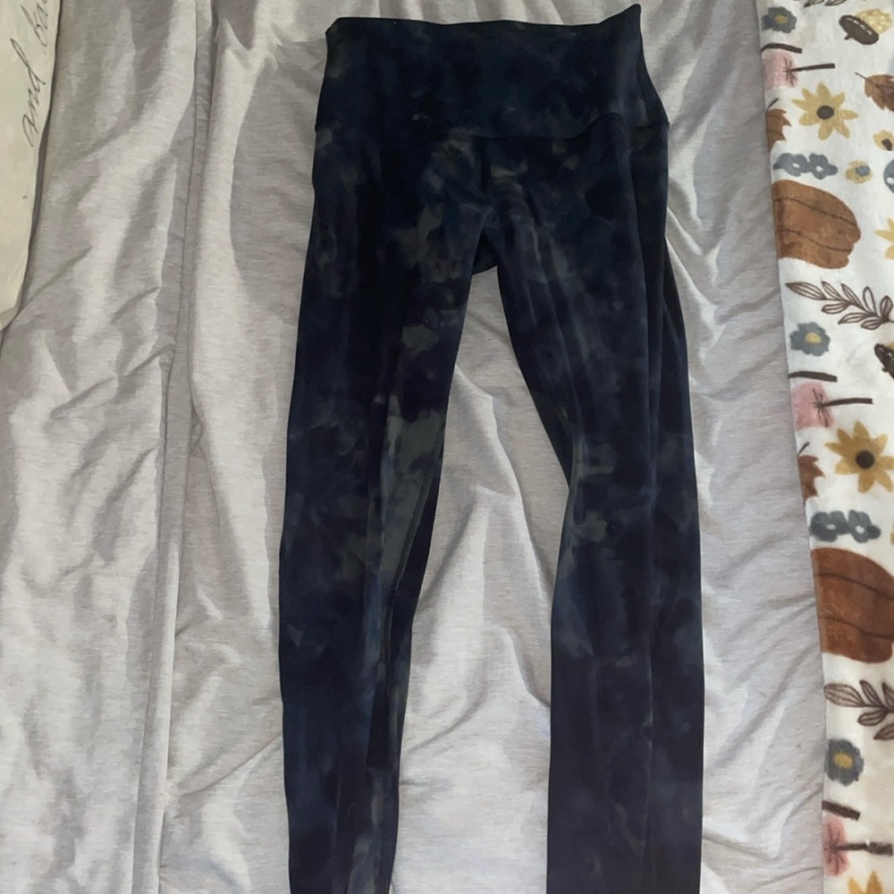 Lulu lemon diamond dye leggings